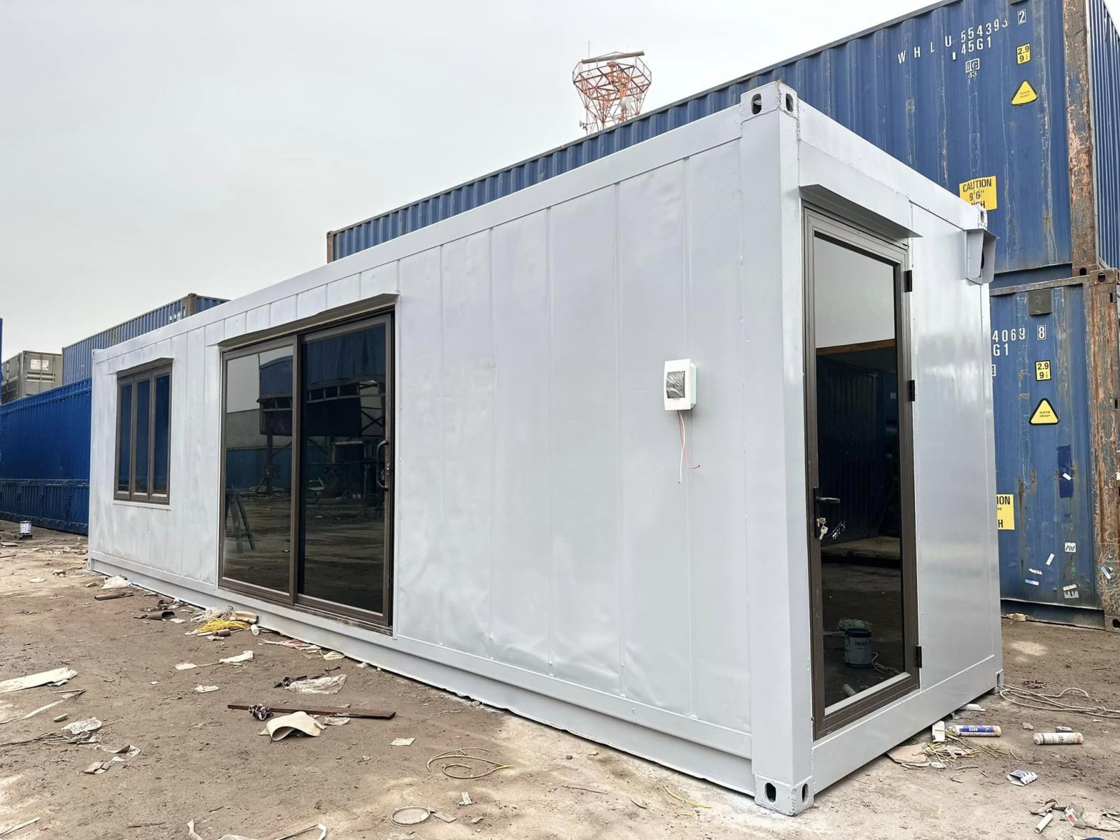 container văn phòng 40 feet bằng container lạnh