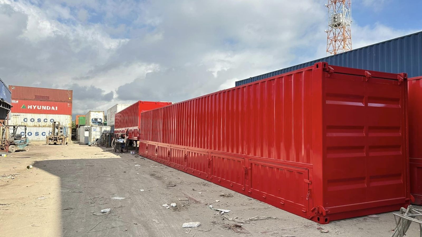 container chở dăm gỗ giá rẻ
