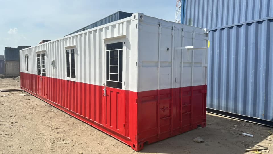 Nhà container homestay
