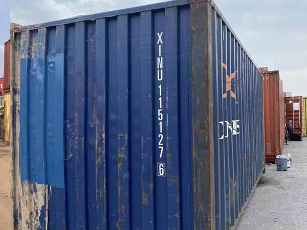 Giá container kho 2023