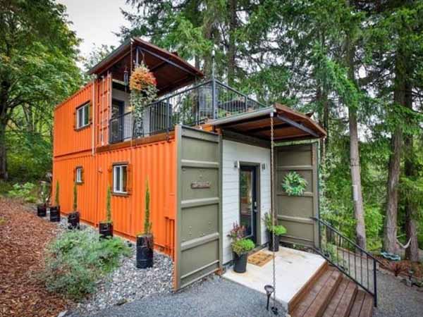 Homestay nghệ thuật từ container