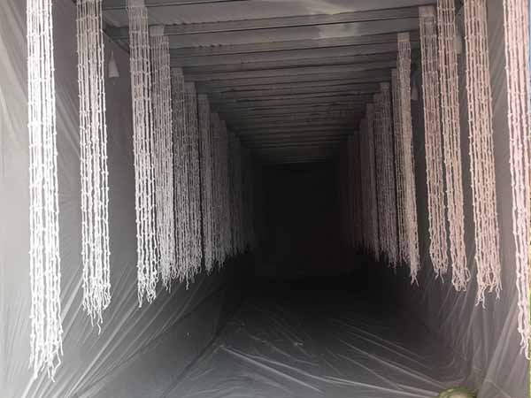 Container treo (GOH) là gì? Mục đích sử dụng container treo trong ngành may mặc